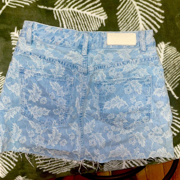 Pattern vintage style jean skirt - Picture 2 of 4